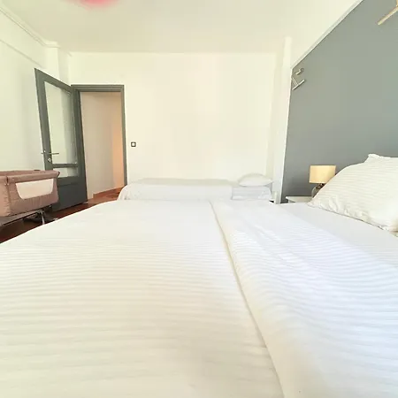 With 3br, Lift, Ac, Cihangir * İstanbul