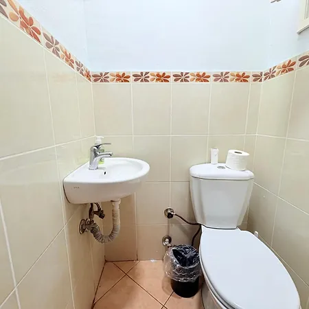 With 3br, Lift, Ac, Cihangir Διαμέρισμα *