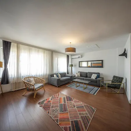 Spatious, Modern In Cihangir 3br, Lift, Ac Apartment *