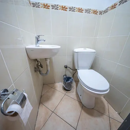 Spatious, Modern In Cihangir 3br, Lift, Ac *